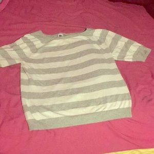 Extra large stripped white and grey sweater. Gap